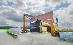 Fabhotel Sholas Residency I - Nr Government Rose Garden